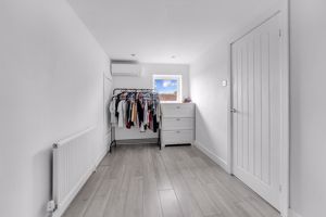 Photo 27- click for photo gallery